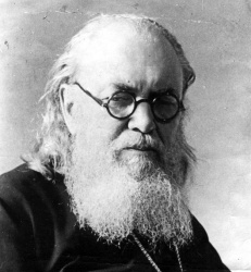 Святитель Лука (в миру Валентин Феликсович Войно-Ясенецкий